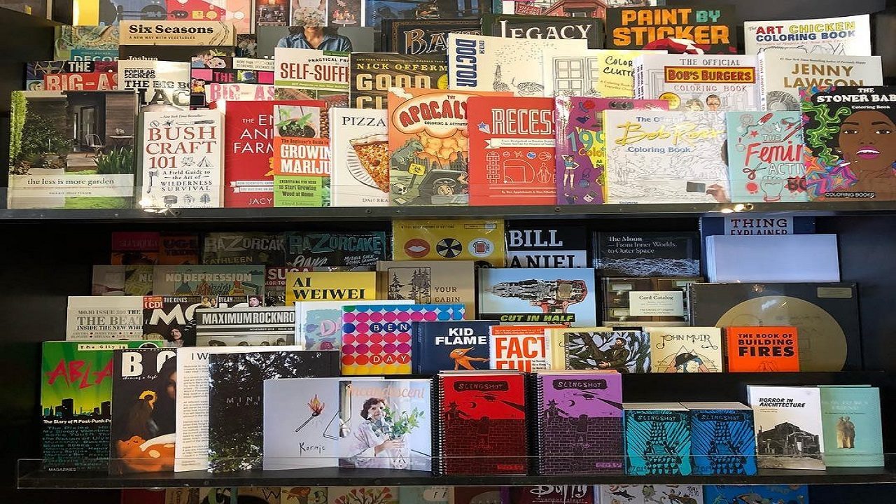 Local bookstores lure Central Florida readers